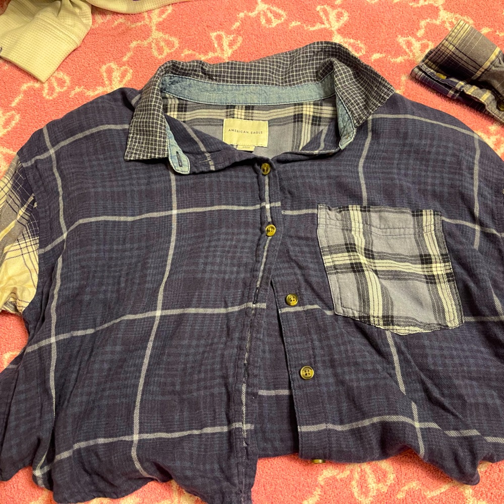 American Eagle Outfitters Kids Plaid Shirt in Navy and White